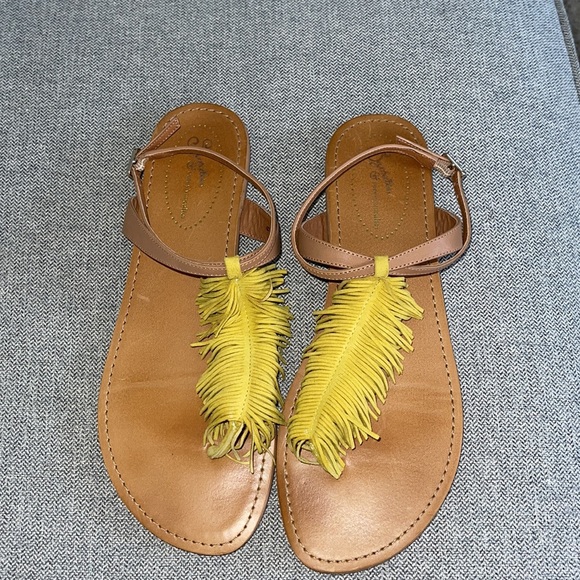 Seychelles & Corey Lynn Calter Fringe Confetti Sandals - Picture 2 of 6
